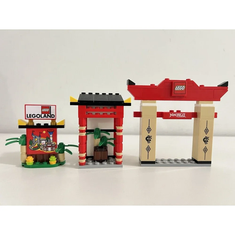 LEGO  Ninjago World 40429 Legoland Promotional Set 2020 Retired No Manual & Box